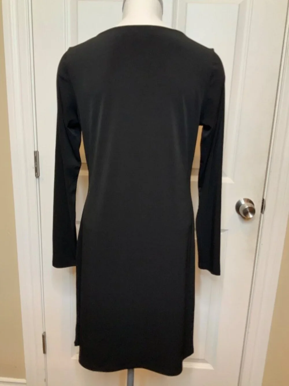 Michael Kors Black Thin Ring Cutout Long Sleeve Mini Dress, Size M